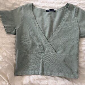 Brandy Melville Short Sleeve Top